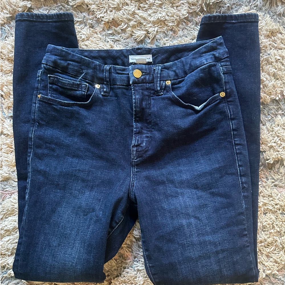 Good American Indigo Denim Jeans with Gold-Tone Button